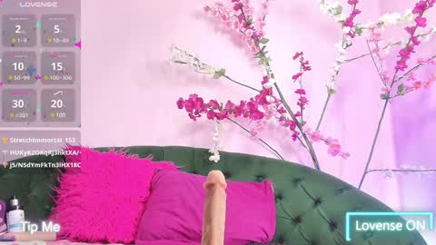 ALMENDRAEVANS online show from January 2025 03:22:02 PM