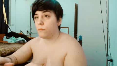 Almond online show from June 2026 10:05:02 PM
