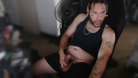 simplyfaded online show from January 2025 02:20:01 PM