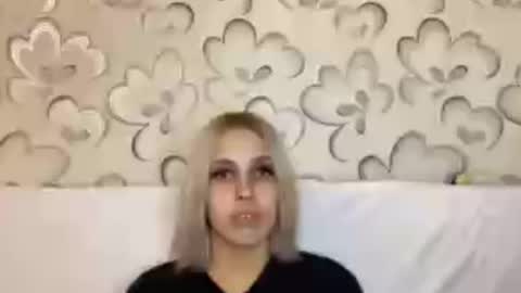 Lisa online show from September 2025 12:17:02 PM