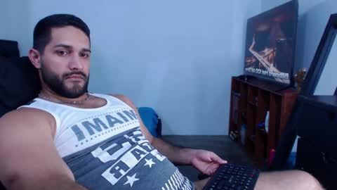 alonxoo online show from January 2025 01:10:02 AM
