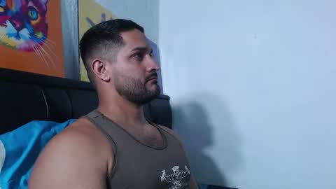 alonxoo online show from April 2026 12:17:01 AM