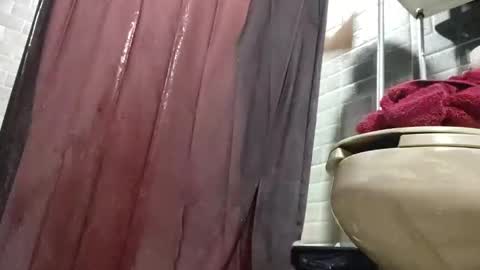 Snapshot of alooo927406 chatting on January 2025 03:26:01 AM alooo927406 online show from January 2025 03:26:01 AM