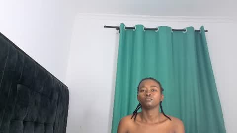 Snapshot of alotta_titties chatting on June 2026 07:11:01 PM alotta_titties online show from June 2026 07:11:01 PM