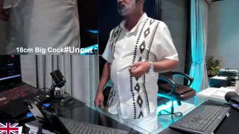 alpha_uk_boss online show from April 2026 01:41:01 PM