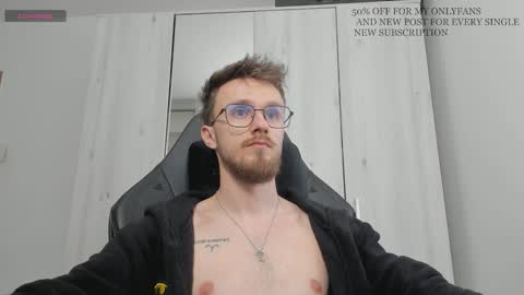 Snapshot of alphaboyfun chatting on January 2025 02:29:02 AM Andi online show from January 2025 02:29:02 AM