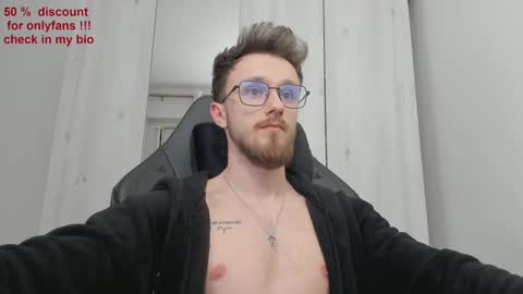 Snapshot of alphaboyfun chatting on January 2025 04:49:02 PM Andi online show from January 2025 04:49:02 PM