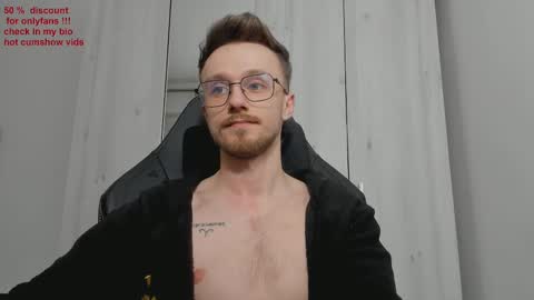 Snapshot of alphaboyfun chatting on February 2025 03:18:02 AM Andi online show from February 2025 03:18:02 AM