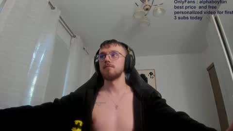 Snapshot of alphaboyfun chatting on September 2025 01:34:01 PM Andi online show from September 2025 01:34:01 PM