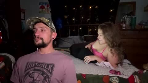 alphadomcole online show from October 2025 04:58:01 AM