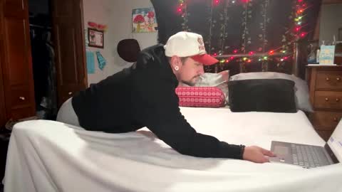 alphadomcole online show from December 2025 05:35:01 AM