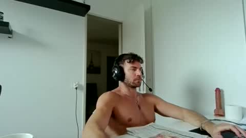 alphah_hunk online show from April 2026 11:48:01 AM