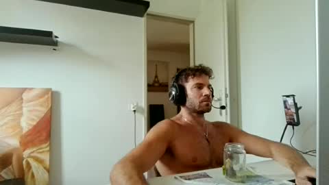 Snapshot of alphah_hunk chatting on July 2026 12:51:01 PM alphah_hunk online show from July 2026 12:51:01 PM