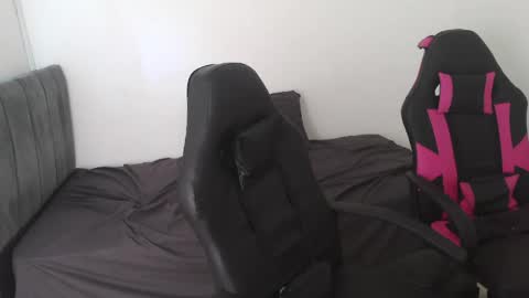 alphas_latins online show from May 2026 08:38:02 PM