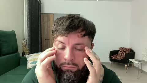 Jhonny online show from February 2025 04:01:01 AM