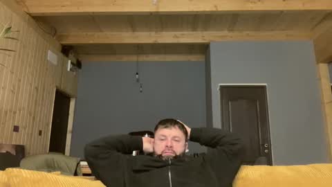 Jhonny online show from December 2025 04:41:04 AM