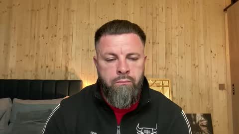 Jhonny online show from April 2026 02:48:01 AM