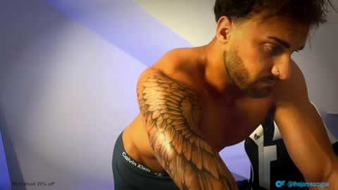 alphastud25 online show from May 2026 01:17:01 PM