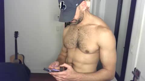 Snapshot of alphawolfo chatting on October 2025 09:15:02 PM Alphawolfo online show from October 2025 09:15:02 PM