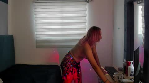 Snapshot of alterego1__ chatting on September 2025 11:54:01 AM Alter online show from September 2025 11:54:01 AM