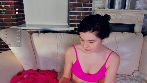 Snapshot of althenabarren chatting on January 2025 04:17:02 PM Rachel online show from January 2025 04:17:02 PM