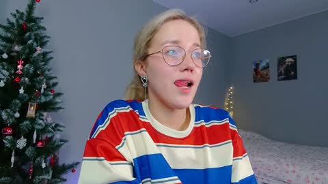 Snapshot of aluntick chatting on December 2024 04:54:01 PM Amelia NEXT STREAM online show from December 2024 04:54:01 PM