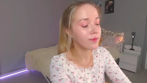Snapshot of aluntick chatting on January 2025 05:15:02 PM Amelia NEXT STREAM online show from January 2025 05:15:02 PM