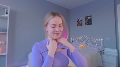 Snapshot of aluntick chatting on February 2025 01:48:02 PM Amelia NEXT STREAM online show from February 2025 01:48:02 PM