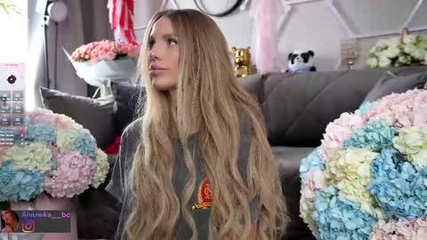 Alvuwka online show from February 2026 08:14:01 AM