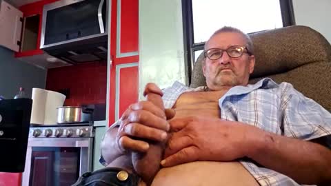 Snapshot of alwayshard4u1 chatting on May 2026 01:05:02 PM alwayshard4u1 online show from May 2026 01:05:02 PM