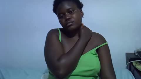 Snapshot of alyabeiby chatting on October 2025 05:42:01 PM alyabeiby online show from October 2025 05:42:01 PM