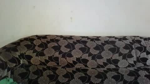 Snapshot of alyabeiby chatting on October 2025 07:06:02 AM alyabeiby online show from October 2025 07:06:02 AM