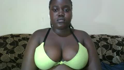 Snapshot of alyabeiby chatting on November 2025 07:02:02 PM alyabeiby online show from November 2025 07:02:02 PM