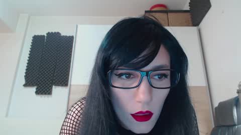 Snapshot of alycetn chatting on June 2026 09:52:01 AM Alice online show from June 2026 09:52:01 AM