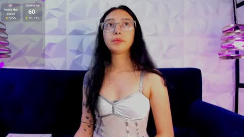 sopie online show from December 2024 11:01:01 AM