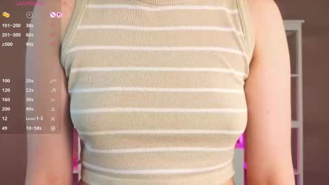 Snapshot of alyshaperkowski chatting on October 2025 04:24:02 PM Vanessa online show from October 2025 04:24:02 PM