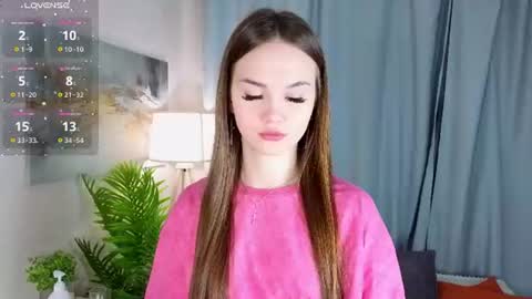 Snapshot of alyshaplescia chatting on July 2026 04:56:02 PM Mona online show from July 2026 04:56:02 PM