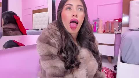 alysonjackson online show from December 2025 07:44:01 PM