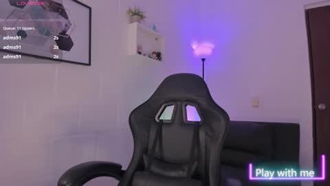 Alyson online show from November 2025 09:34:01 AM