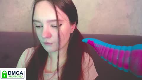 Snapshot of alyssa__scarlet chatting on October 2025 08:48:01 AM Alyssa online show from October 2025 08:48:01 AM