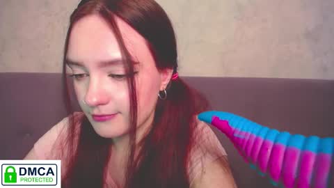 Alyssa online show from November 2025 09:19:02 AM