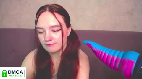 Alyssa online show from December 2025 04:18:02 AM