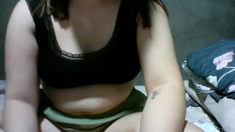 Snapshot of alyssa_hope chatting on January 2025 07:28:01 AM alyssa_hope online show from January 2025 07:28:01 AM