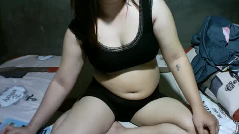 Snapshot of alyssa_hope chatting on January 2025 06:02:01 PM alyssa_hope online show from January 2025 06:02:01 PM
