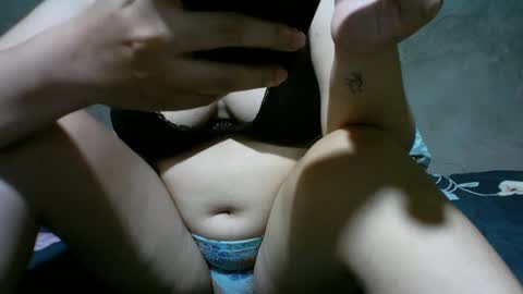 Snapshot of alyssa_hope chatting on February 2025 01:19:01 AM alyssa_hope online show from February 2025 01:19:01 AM