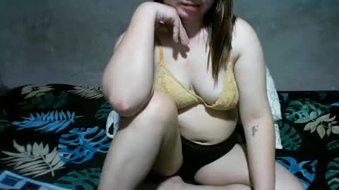 Snapshot of alyssa_hope chatting on February 2025 09:15:02 AM alyssa_hope online show from February 2025 09:15:02 AM