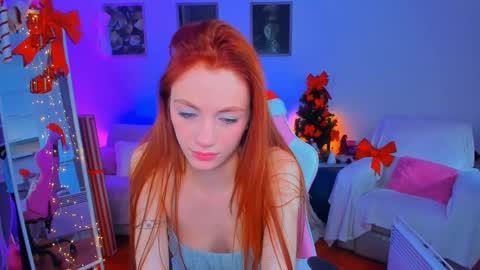 Snapshot of alyssa_smitt chatting on December 2024 07:33:02 AM alyssa_smitt online show from December 2024 07:33:02 AM