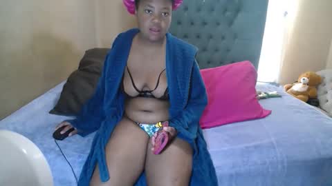 Snapshot of alyssabrownx chatting on May 2026 10:20:01 AM alyssabrownx online show from May 2026 10:20:01 AM