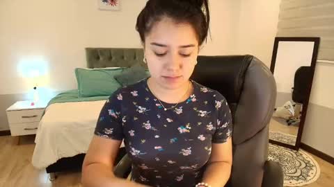 alyssia wolds online show from February 2025 12:26:02 PM