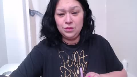 Alyssiaamorexo online show from March 2025 04:09:02 PM